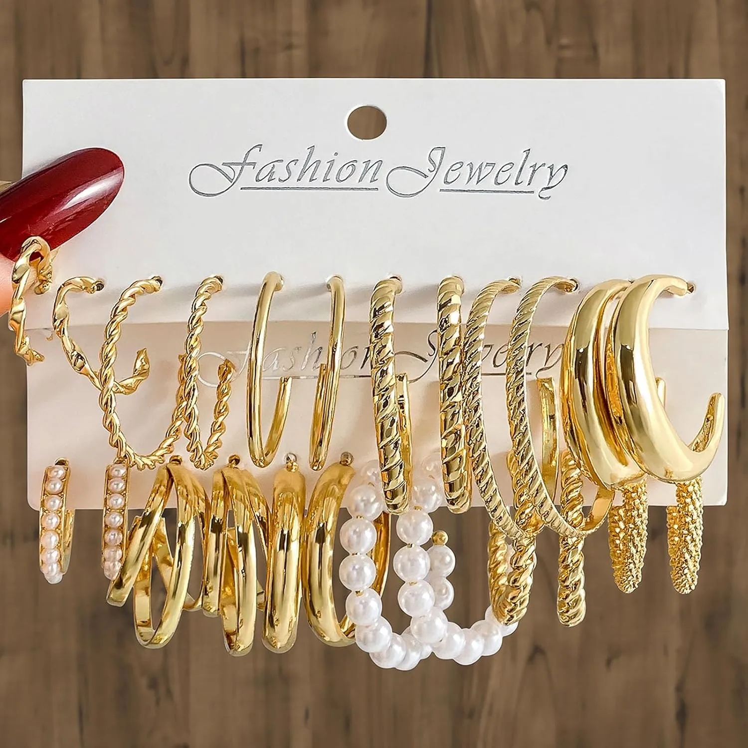 17IF 12 Pairs Gold Hoop Earring Set for Women Chunky Smooth Surface Trendy Small to Big Stud Earring Lightweight Twisted Pearl Ear Pack