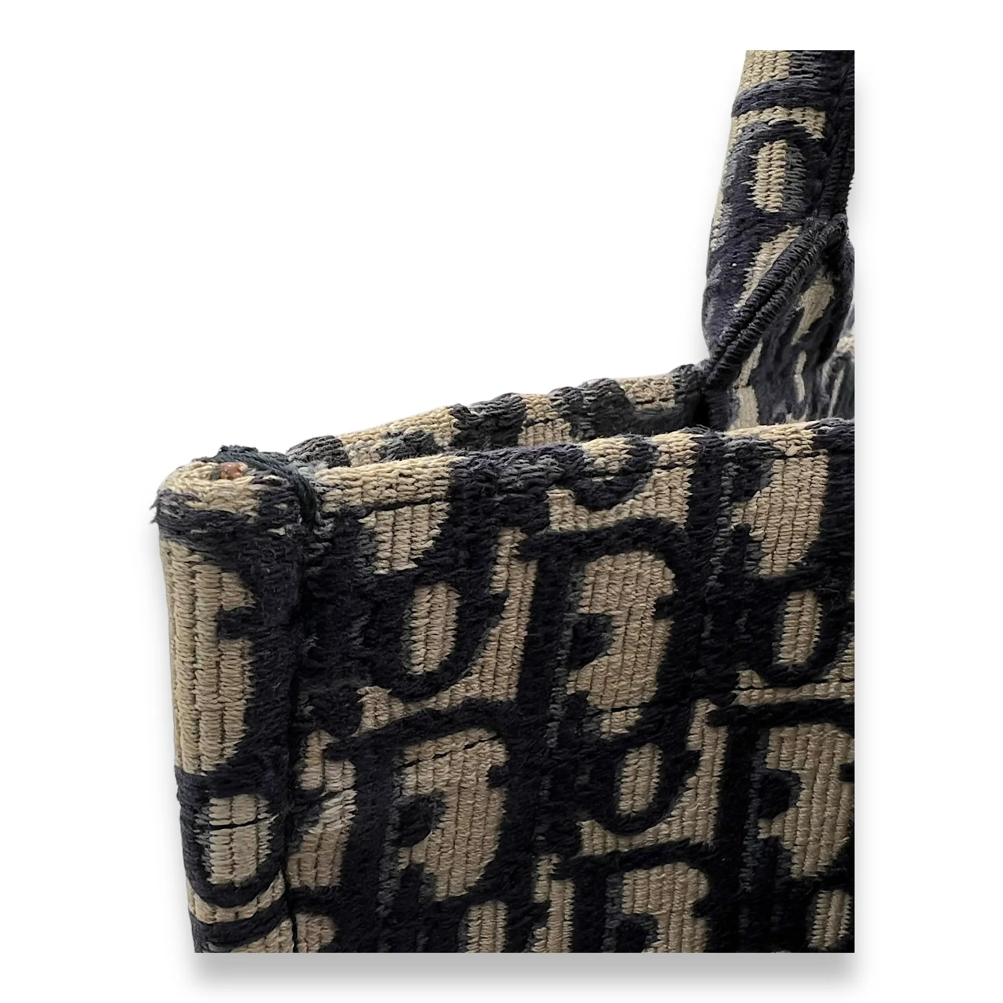 Book Tote Medium Tote bag in Jacquard, N/A Hardware