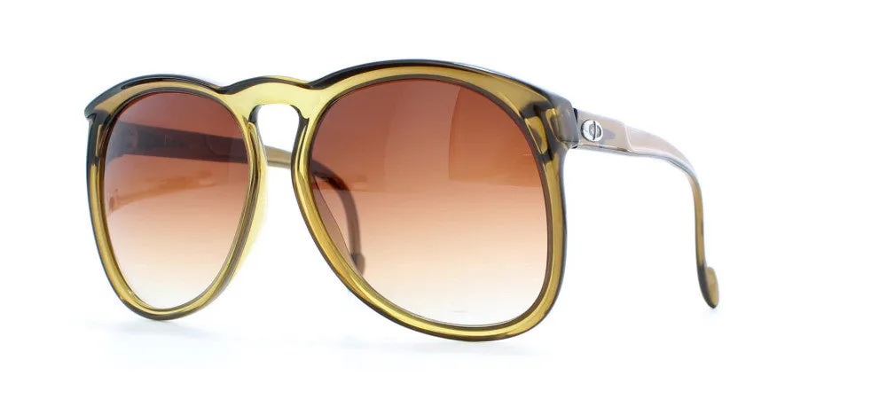 Christian Dior D62