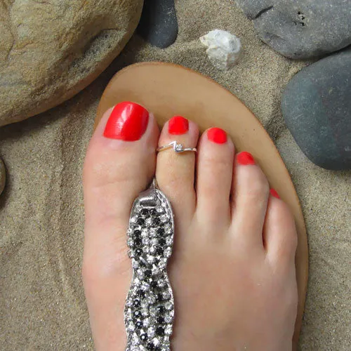 Serendipity Toe Ring with Cubic Zirconia