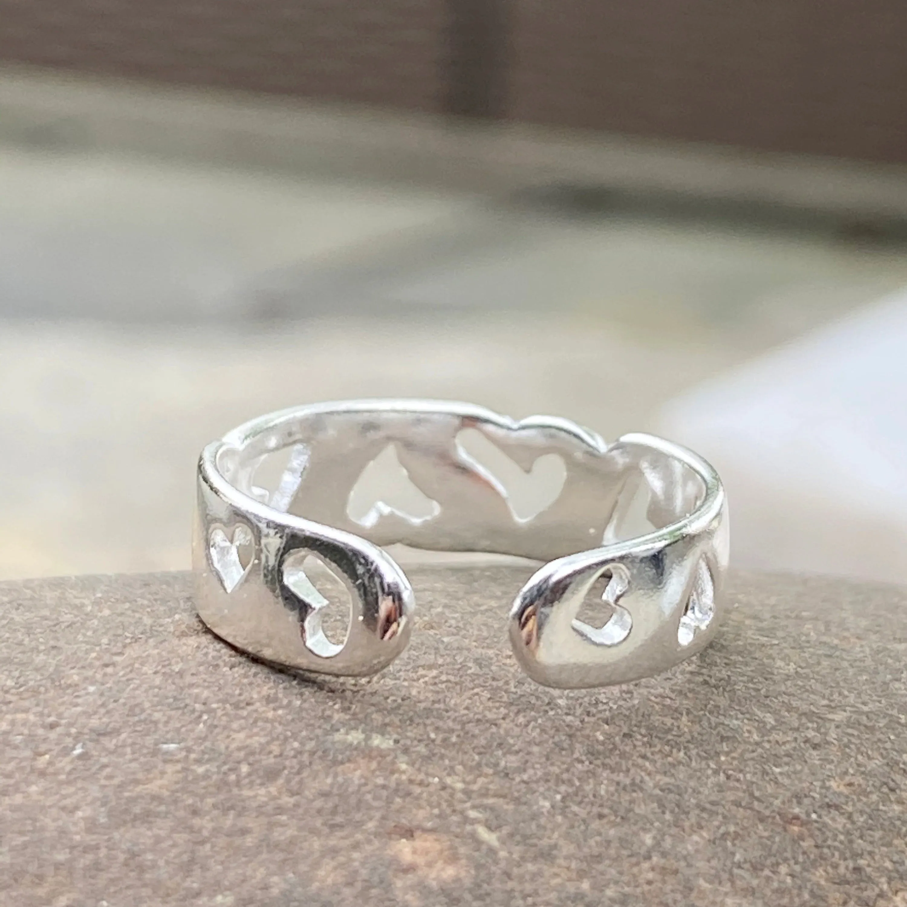 Sterling Silver Open Hearts Design Band Toe Ring