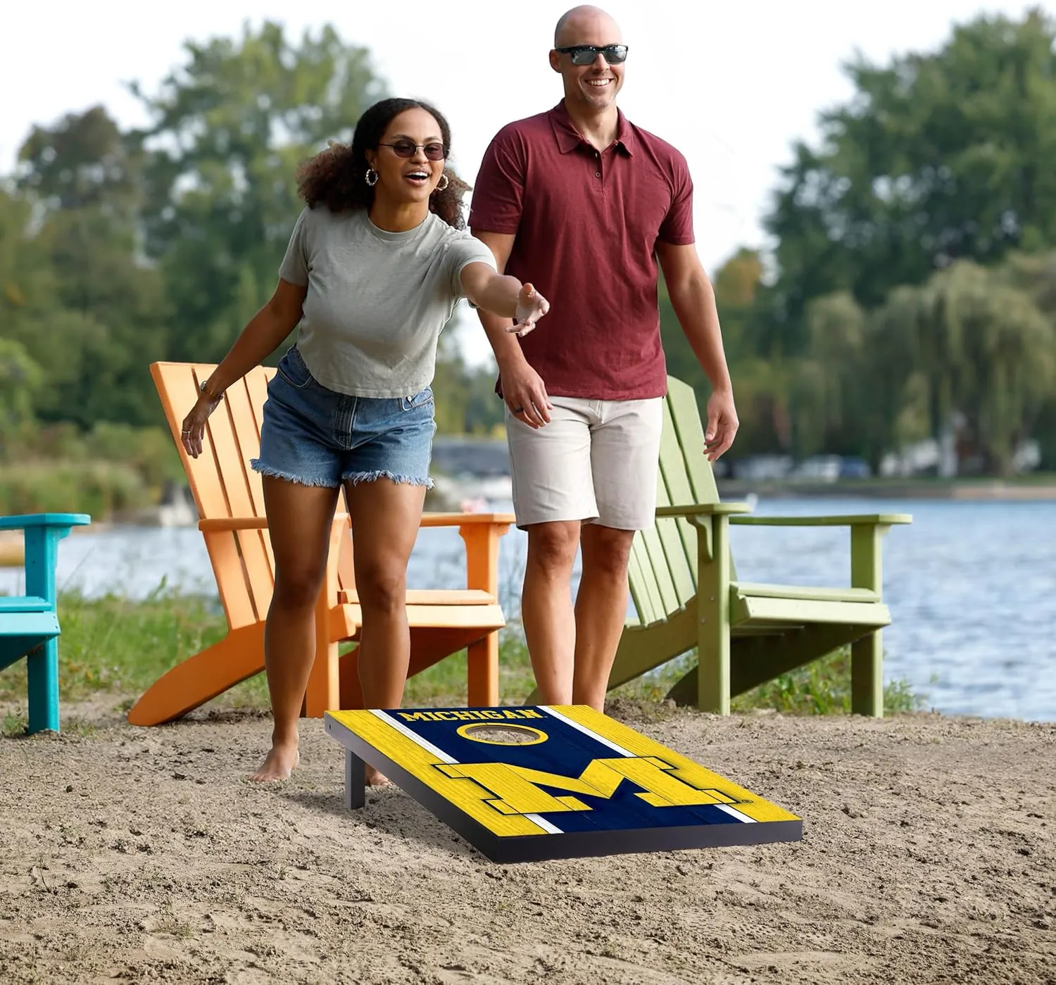 YouTheFan NCAA 2' x 3' Portable Cornhole Game with Logo Bags
